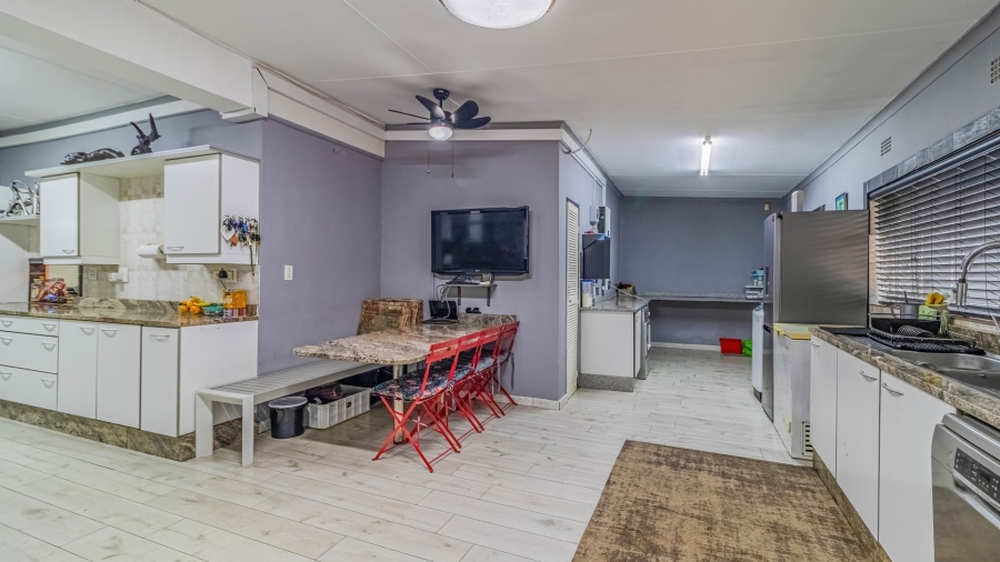 4 Bedroom Property for Sale in Alewynspoort Gauteng