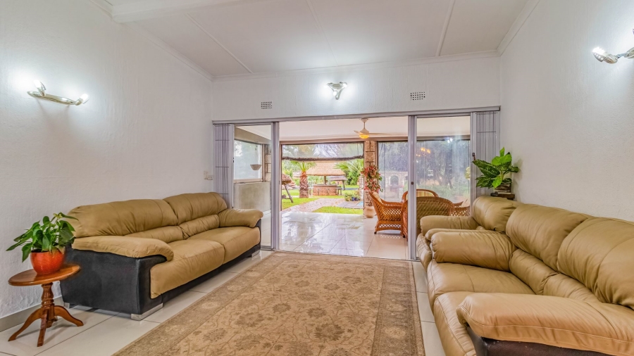 4 Bedroom Property for Sale in Alewynspoort Gauteng