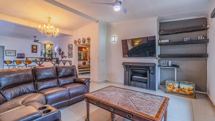 4 Bedroom Property for Sale in Alewynspoort Gauteng