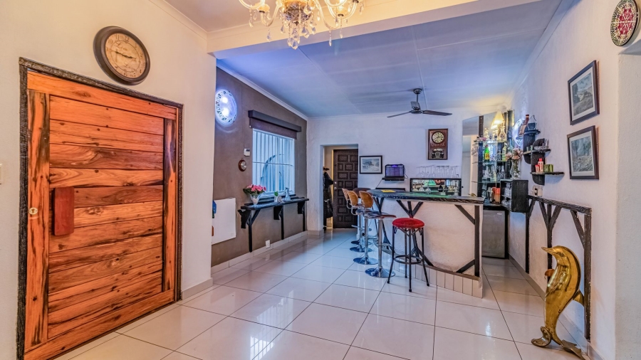 4 Bedroom Property for Sale in Alewynspoort Gauteng