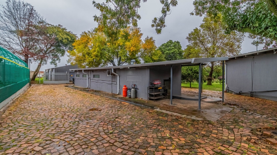 4 Bedroom Property for Sale in Alewynspoort Gauteng