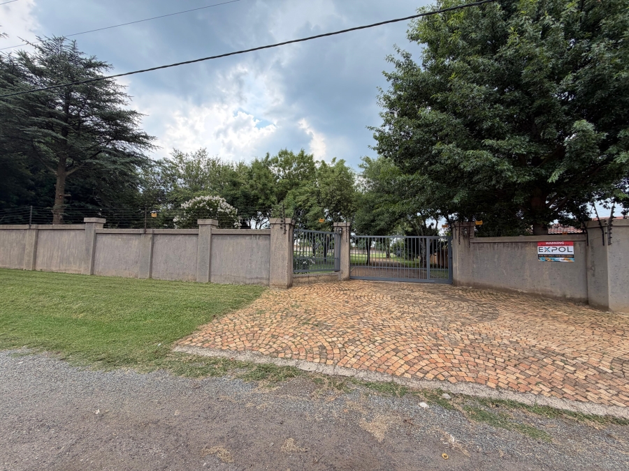4 Bedroom Property for Sale in Alewynspoort Gauteng