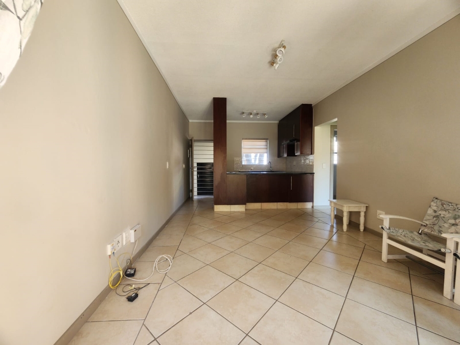 1 Bedroom Property for Sale in Lonehill Gauteng