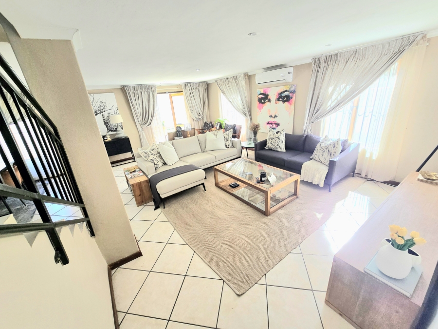 3 Bedroom Property for Sale in Halfway Gardens Gauteng