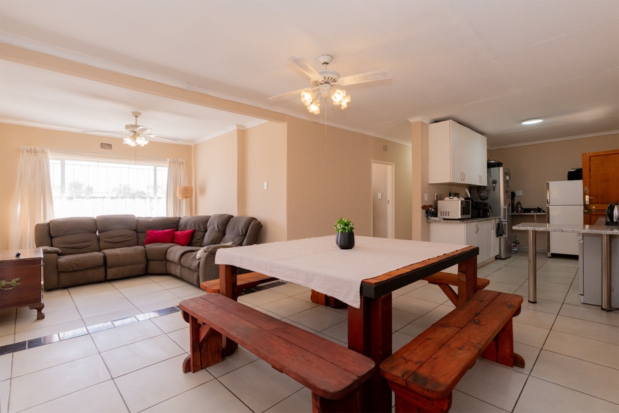 3 Bedroom Property for Sale in Dal Fouche Gauteng