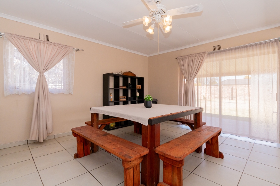 3 Bedroom Property for Sale in Dal Fouche Gauteng