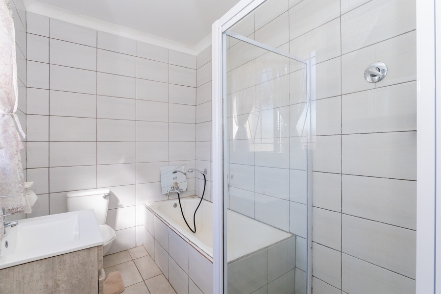 3 Bedroom Property for Sale in Dal Fouche Gauteng