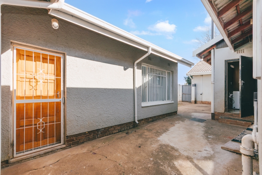 3 Bedroom Property for Sale in Ontdekkerspark Gauteng