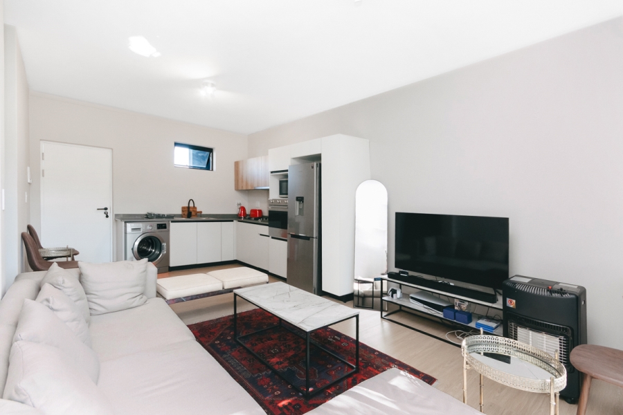 1 Bedroom Property for Sale in Bryanston Gauteng