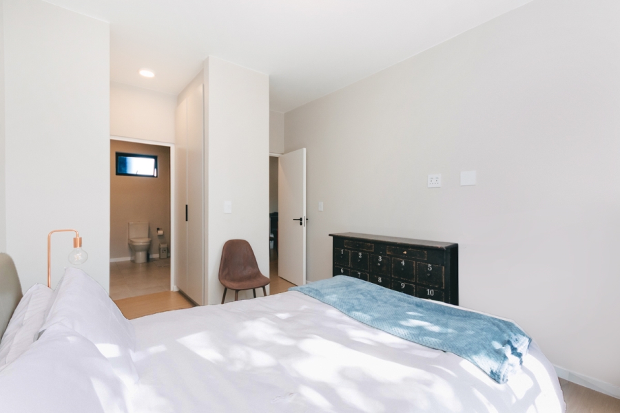 1 Bedroom Property for Sale in Bryanston Gauteng