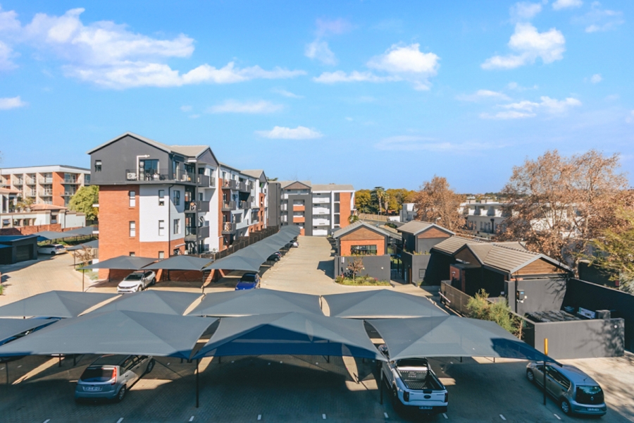 1 Bedroom Property for Sale in Bryanston Gauteng