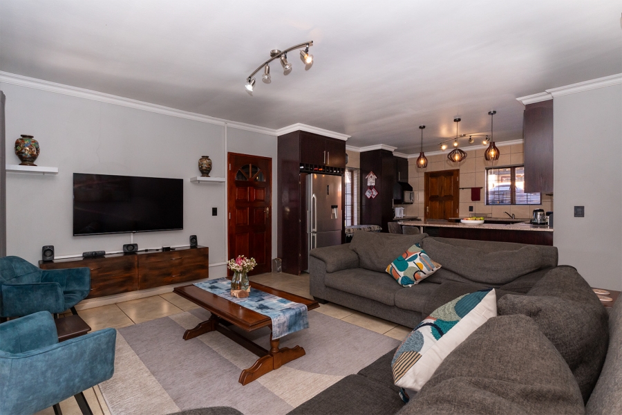 3 Bedroom Property for Sale in Brentwood Park Gauteng