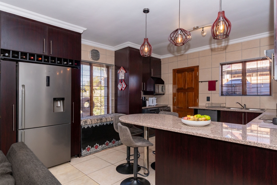 3 Bedroom Property for Sale in Brentwood Park Gauteng