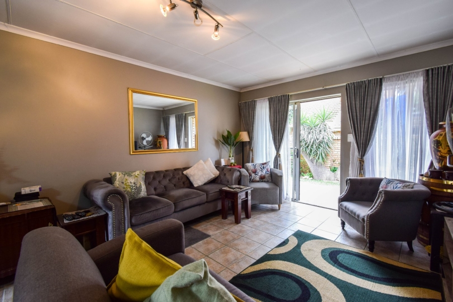 3 Bedroom Property for Sale in Sinoville Gauteng