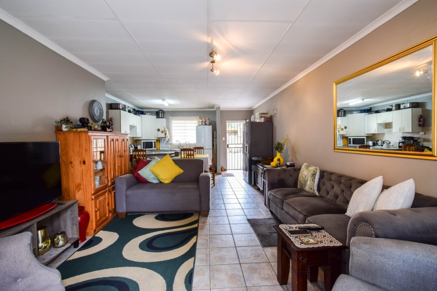 3 Bedroom Property for Sale in Sinoville Gauteng
