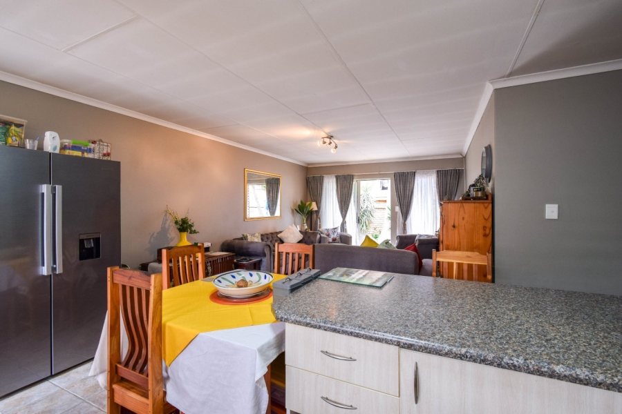 3 Bedroom Property for Sale in Sinoville Gauteng
