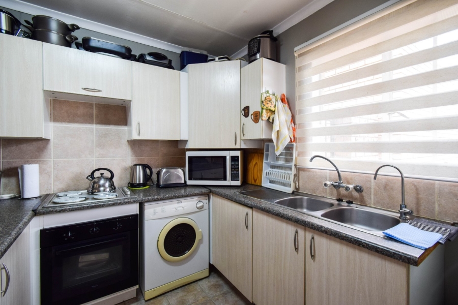 3 Bedroom Property for Sale in Sinoville Gauteng