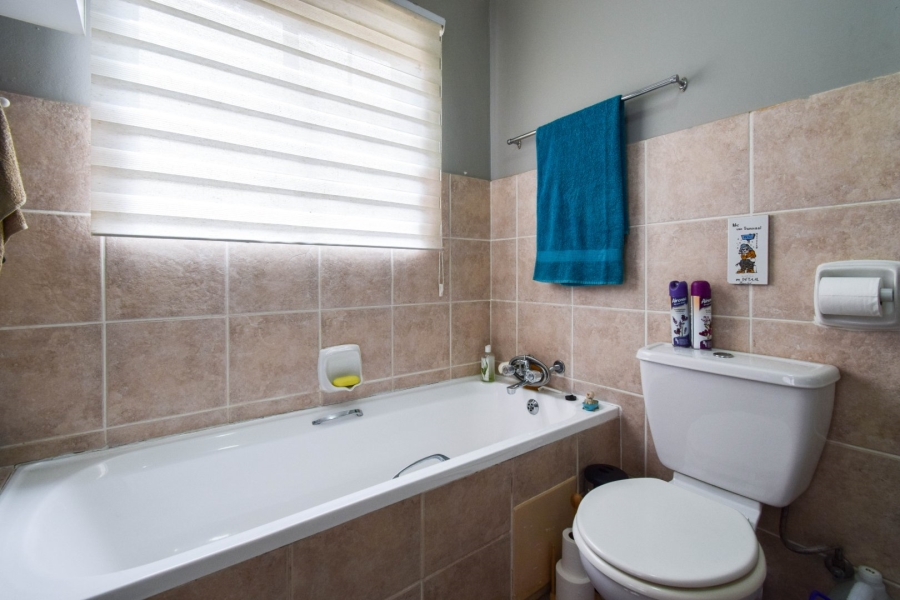 3 Bedroom Property for Sale in Sinoville Gauteng