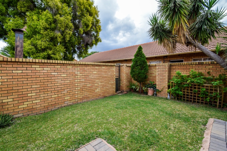 3 Bedroom Property for Sale in Sinoville Gauteng