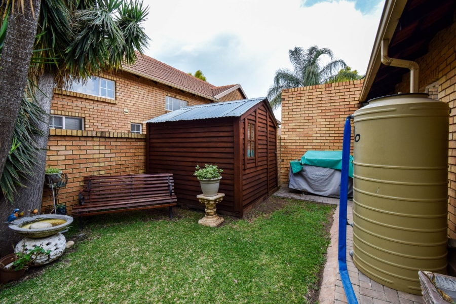 3 Bedroom Property for Sale in Sinoville Gauteng