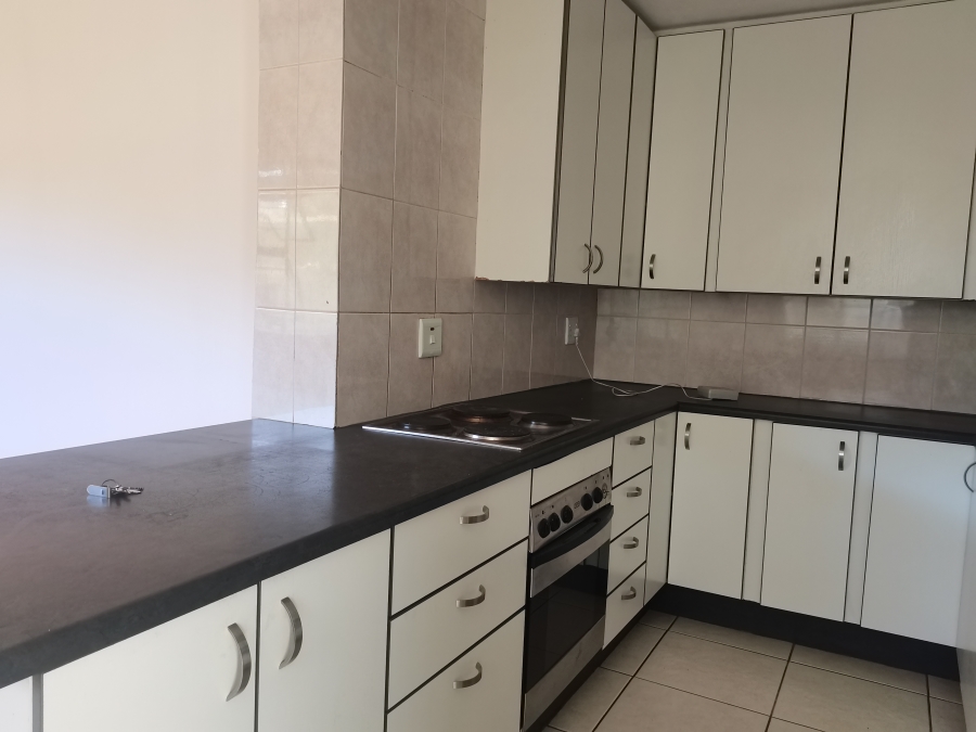 To Let 4 Bedroom Property for Rent in Highlands North Gauteng