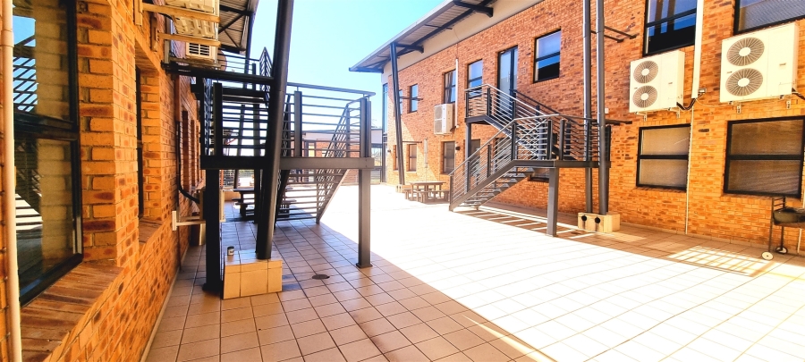 To Let Commercial Property for Rent in Paulshof Gauteng
