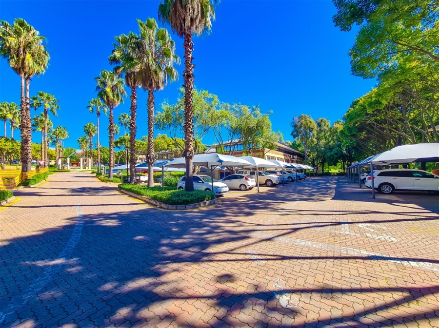 To Let Commercial Property for Rent in Constantia Kloof Gauteng