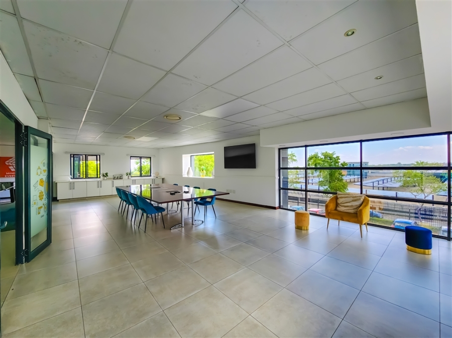 To Let Commercial Property for Rent in Strubensvallei Gauteng