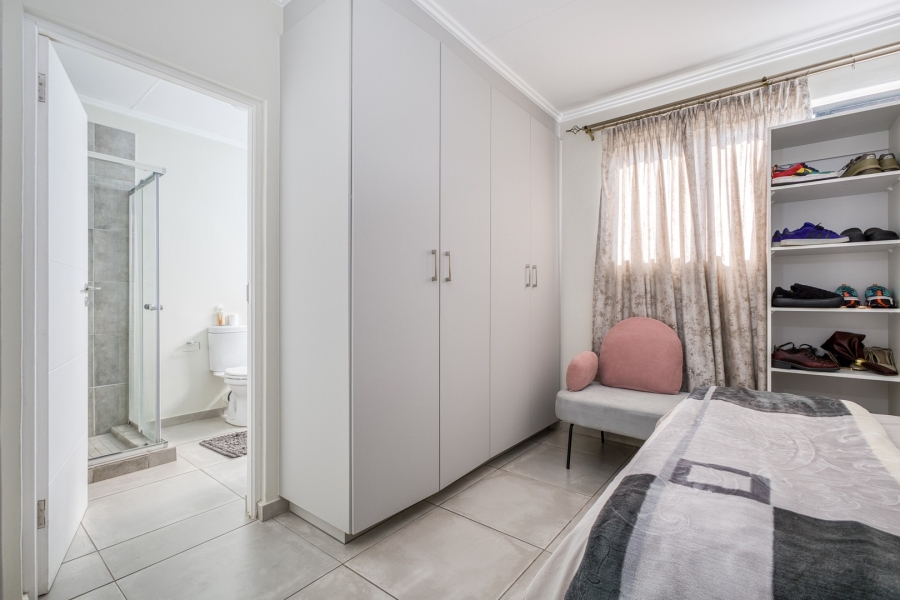 3 Bedroom Property for Sale in Broadacres Gauteng