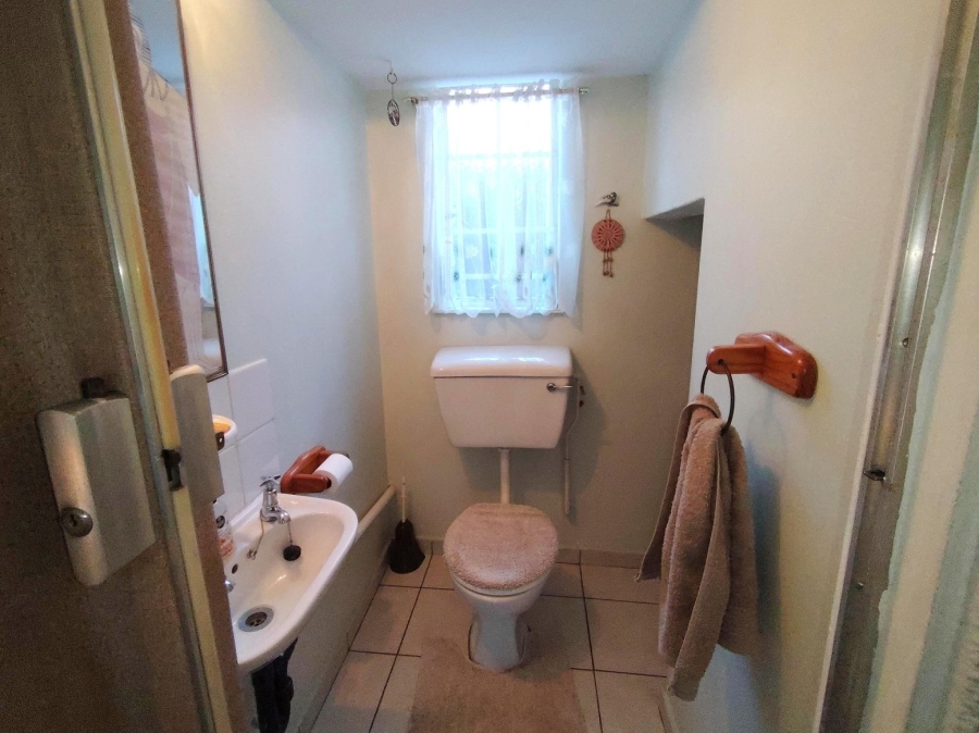 2 Bedroom Property for Sale in Edleen Gauteng