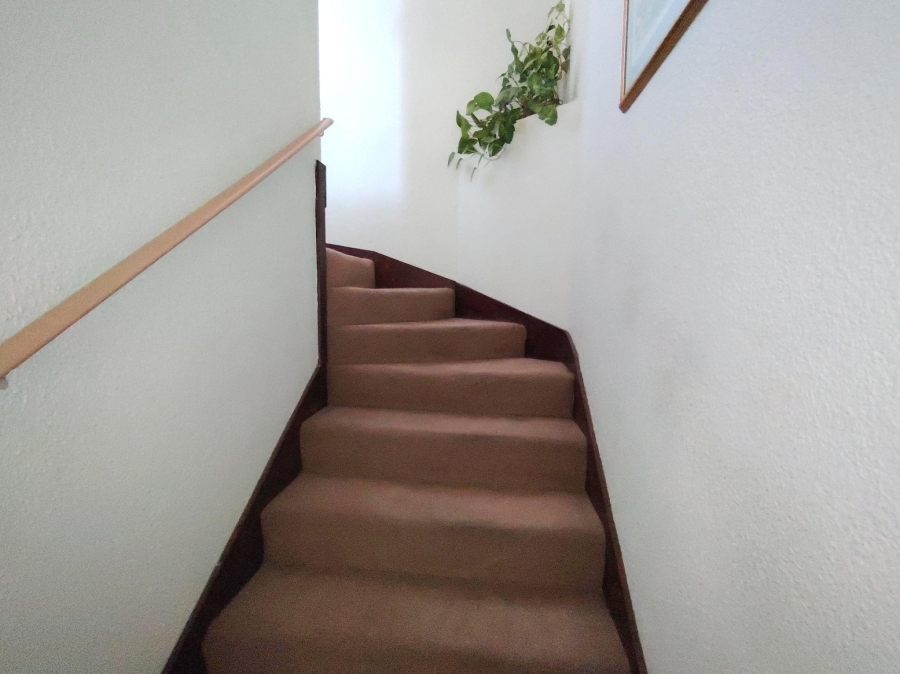 2 Bedroom Property for Sale in Edleen Gauteng