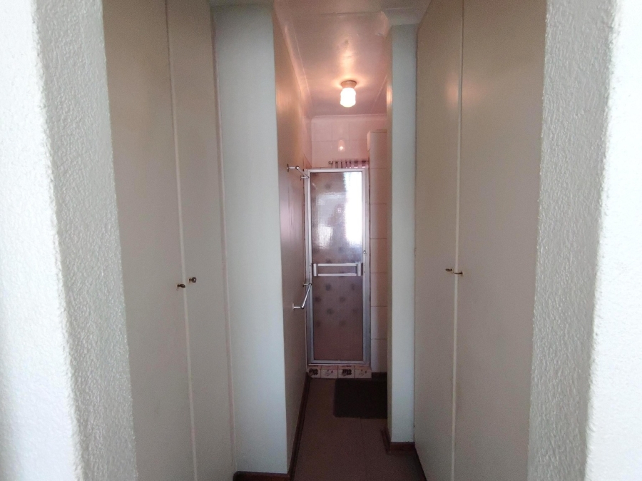 2 Bedroom Property for Sale in Edleen Gauteng