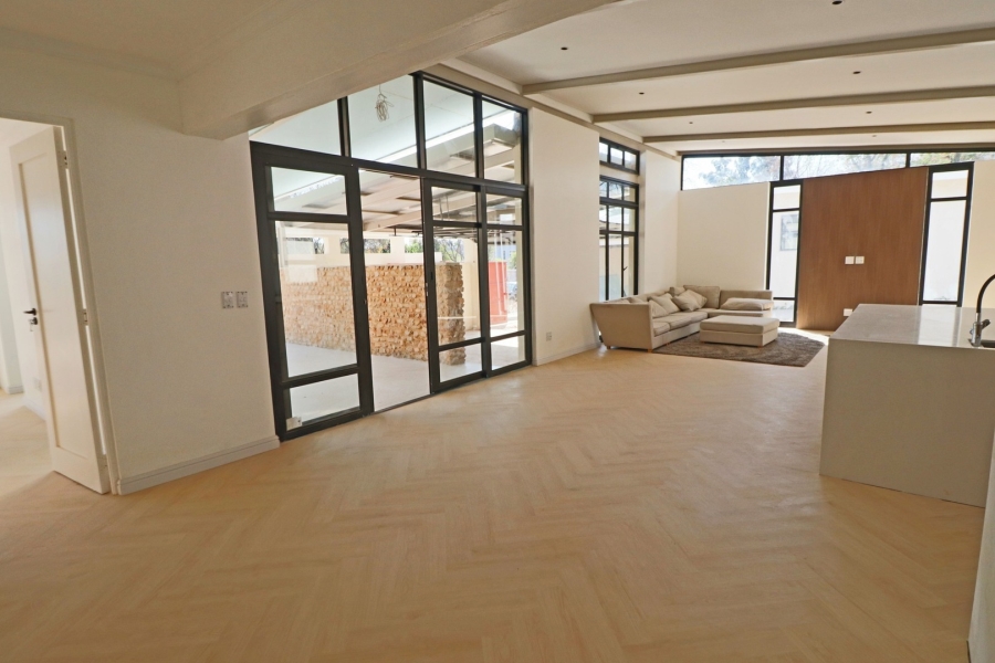To Let 3 Bedroom Property for Rent in Bryanston Gauteng
