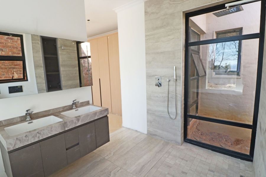 To Let 3 Bedroom Property for Rent in Bryanston Gauteng