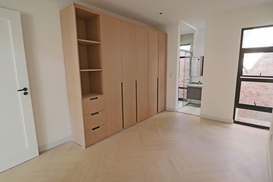 To Let 3 Bedroom Property for Rent in Bryanston Gauteng