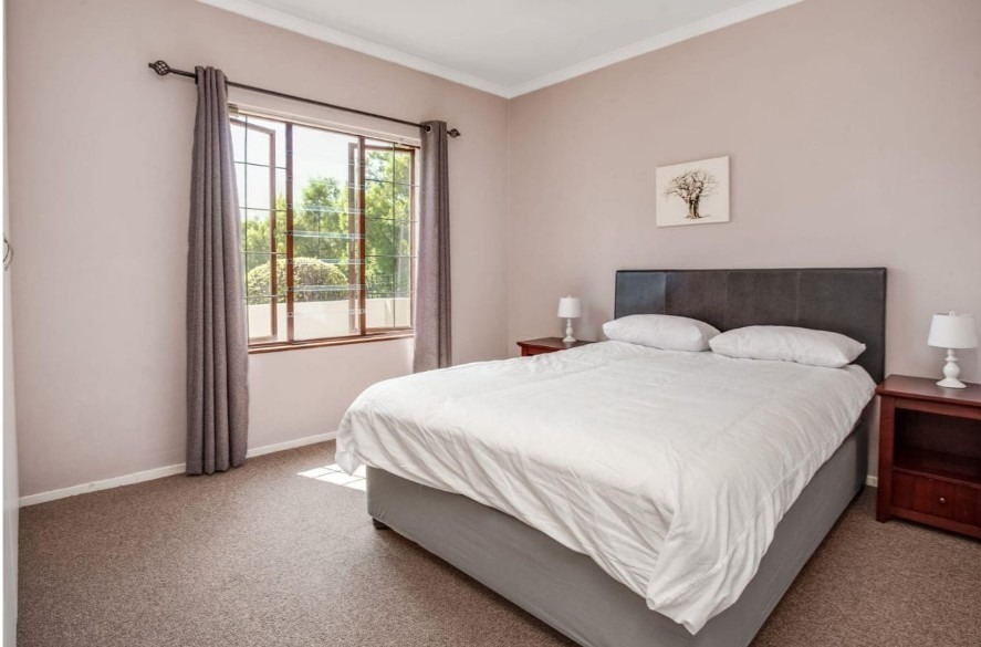 2 Bedroom Property for Sale in Rivonia Gauteng