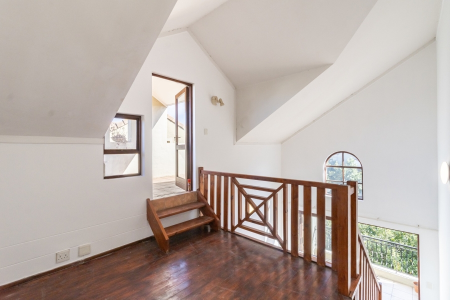 To Let 1 Bedroom Property for Rent in Douglasdale Gauteng