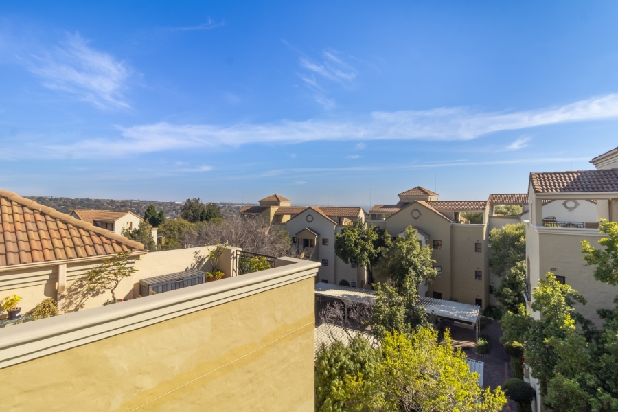 To Let 1 Bedroom Property for Rent in Douglasdale Gauteng
