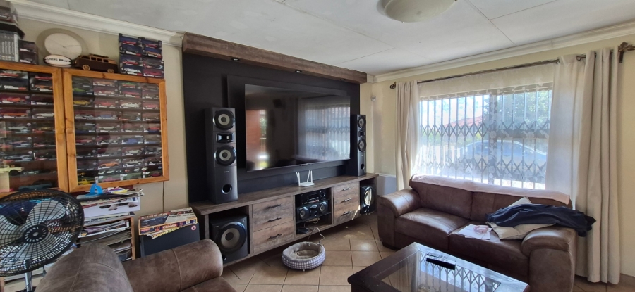 3 Bedroom Property for Sale in Riversdale Gauteng