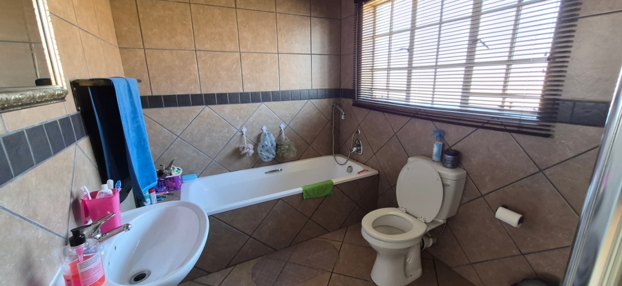 3 Bedroom Property for Sale in Riversdale Gauteng