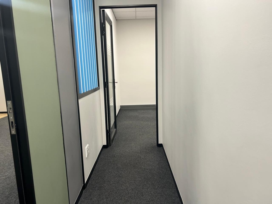 To Let Commercial Property for Rent in Doringkloof Gauteng