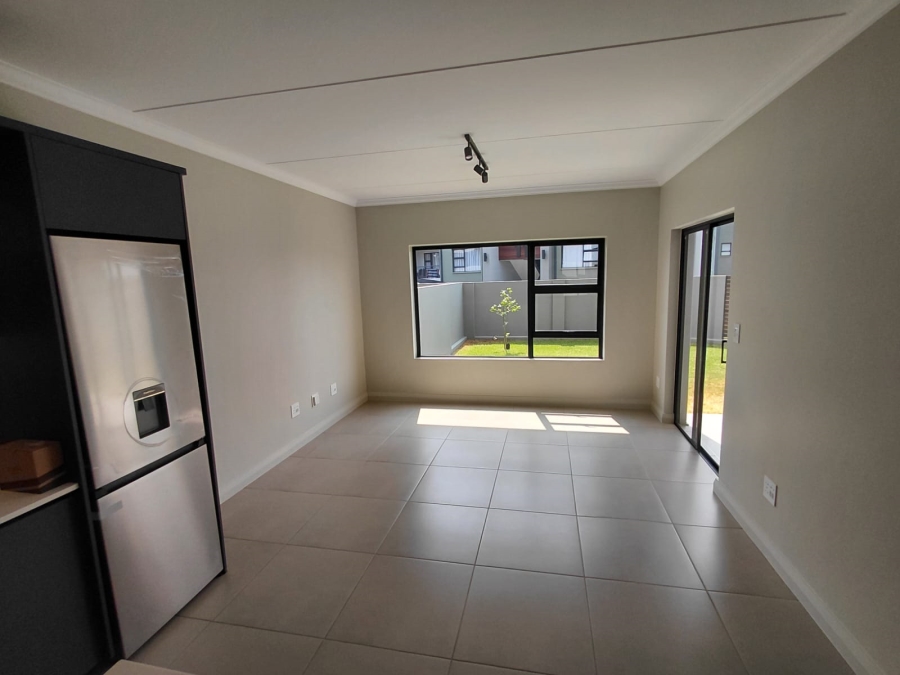 To Let 2 Bedroom Property for Rent in Carlswald Gauteng