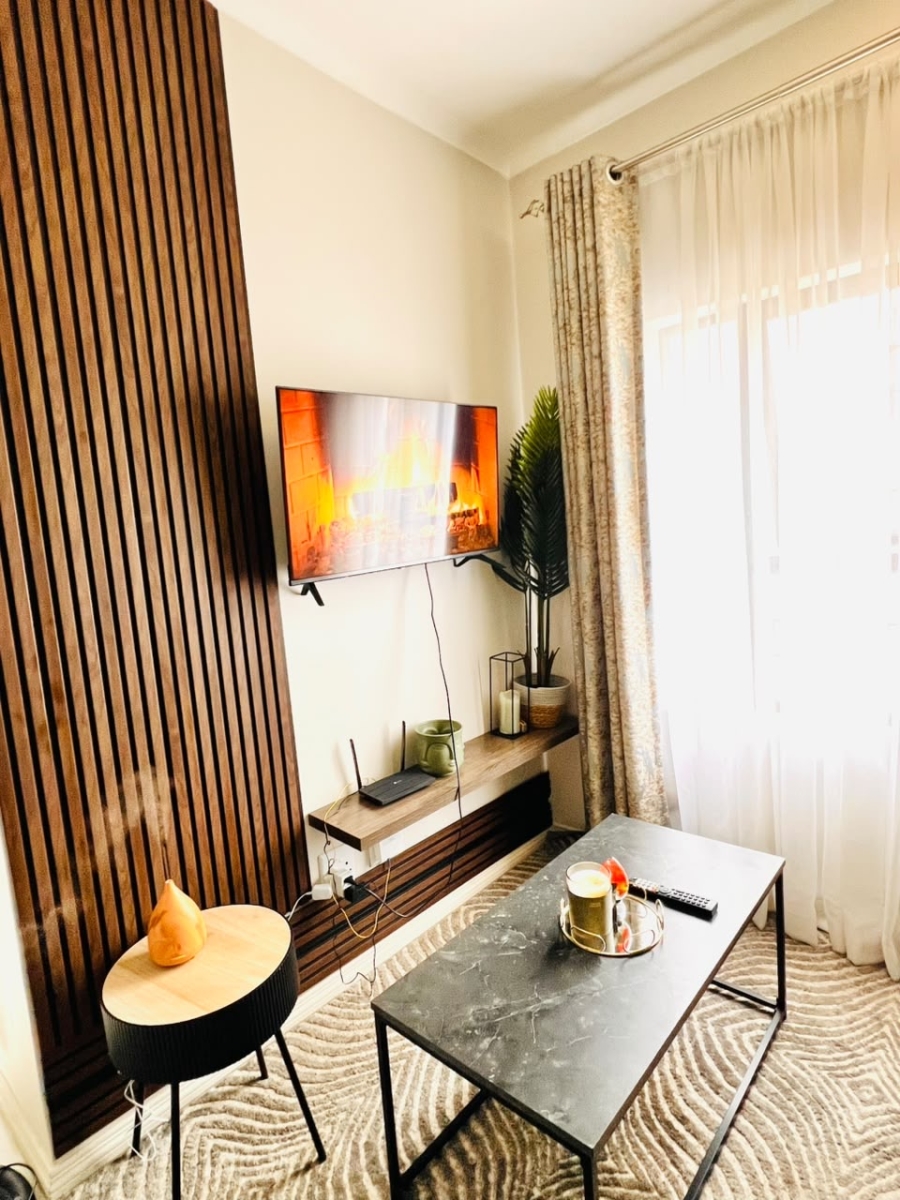 1 Bedroom Property for Sale in Carlswald Gauteng