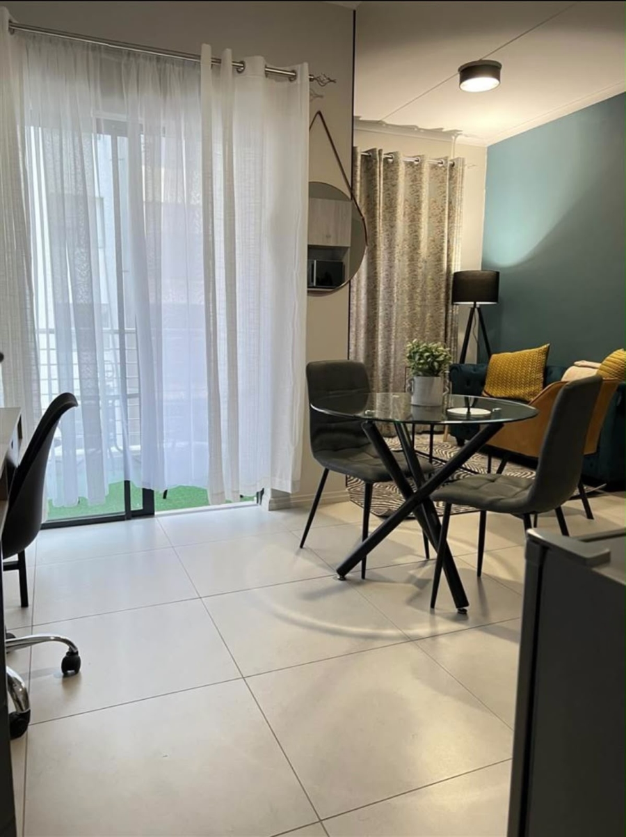 1 Bedroom Property for Sale in Carlswald Gauteng