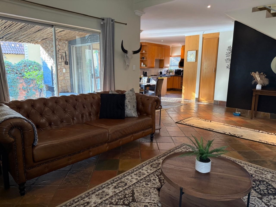 3 Bedroom Property for Sale in Olympus Country Estate Gauteng