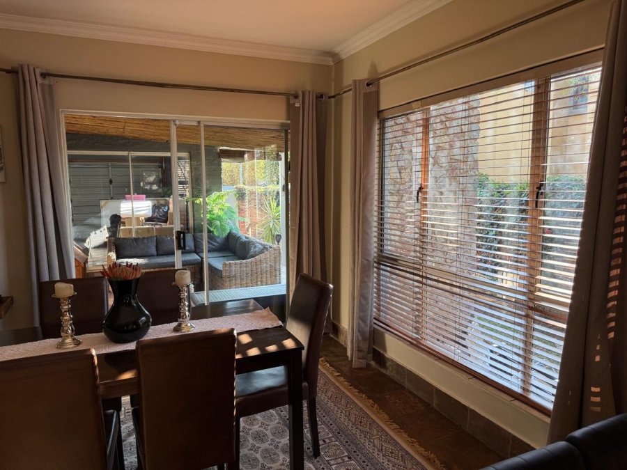 3 Bedroom Property for Sale in Olympus Country Estate Gauteng
