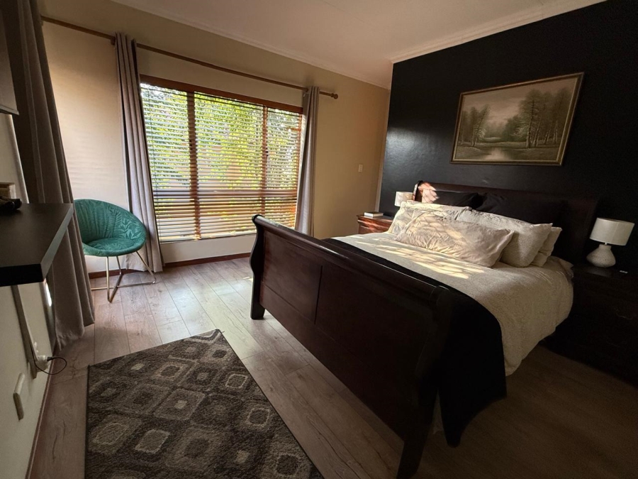 3 Bedroom Property for Sale in Olympus Country Estate Gauteng