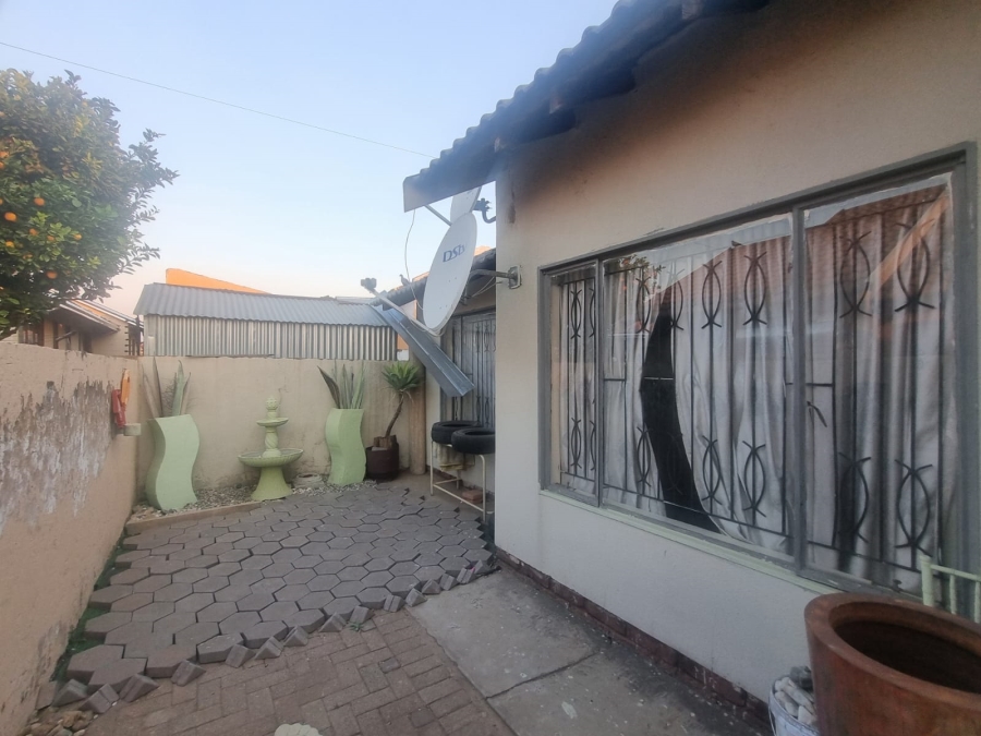 3 Bedroom Property for Sale in Mabopane Gauteng