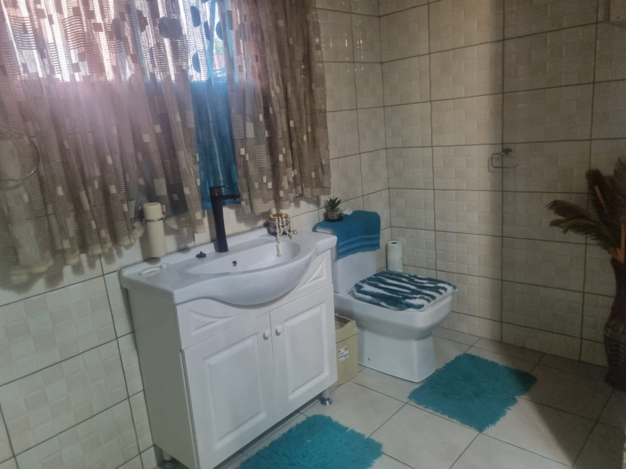 3 Bedroom Property for Sale in Mabopane Gauteng