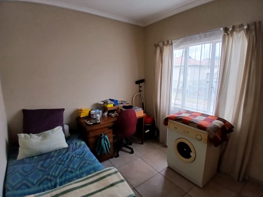 2 Bedroom Property for Sale in Eden Glen Gauteng
